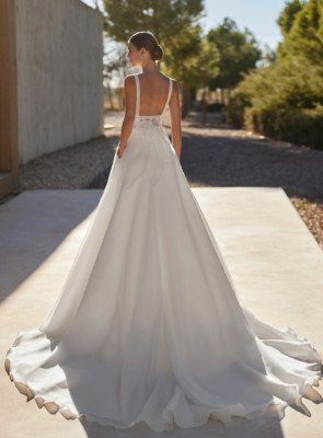 simple wedding dress